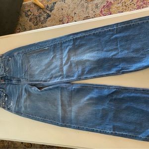 Brand new American Eagle skater jeans size 4 long